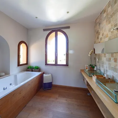 Private Pool And Jacuzzi By Galantevasques Portimão